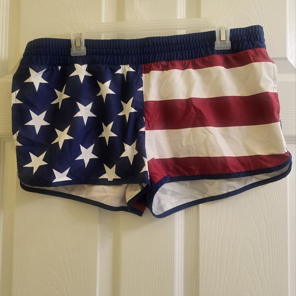 Sonoma USA Patriotic Dolphin Shorts Junior XL Stretch Waist Pre-Owned Like New